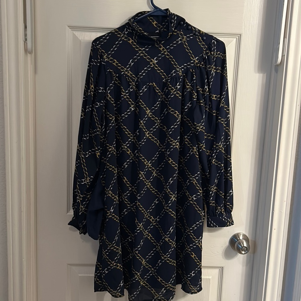 Who What‎ Wear Women's Sz XS Chain Print Long Sleeve Dress